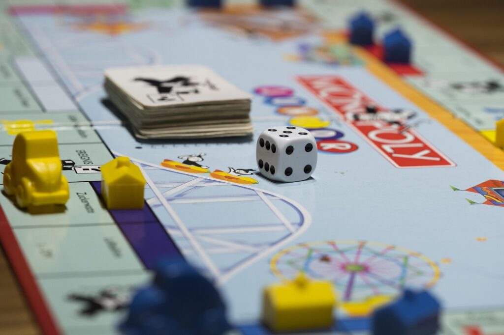 monopoly and dice