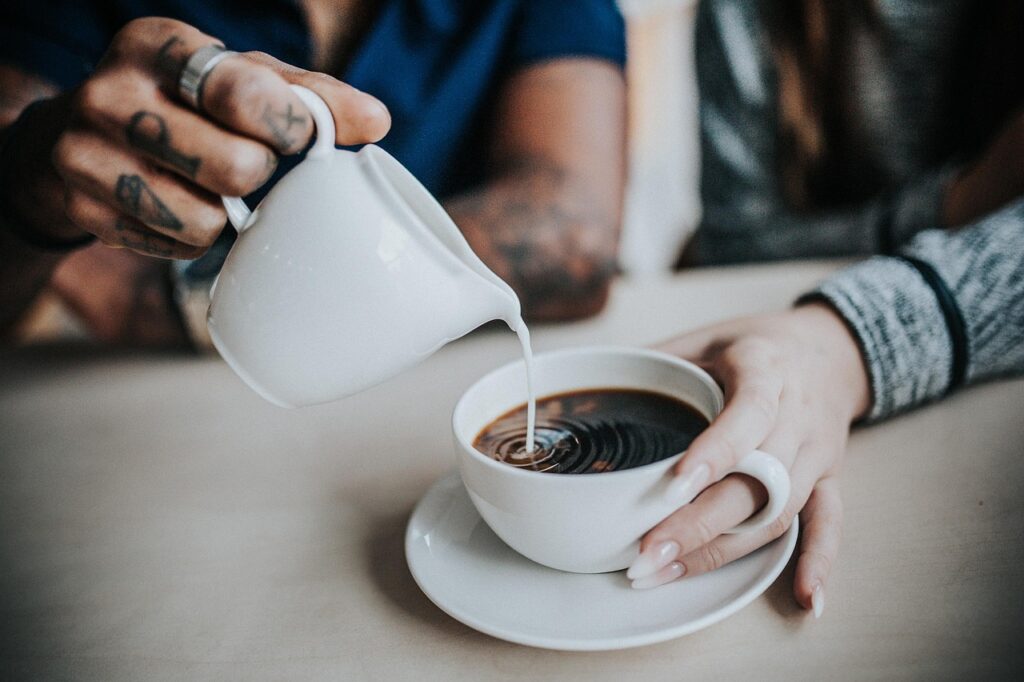 People drinking coffee and talking